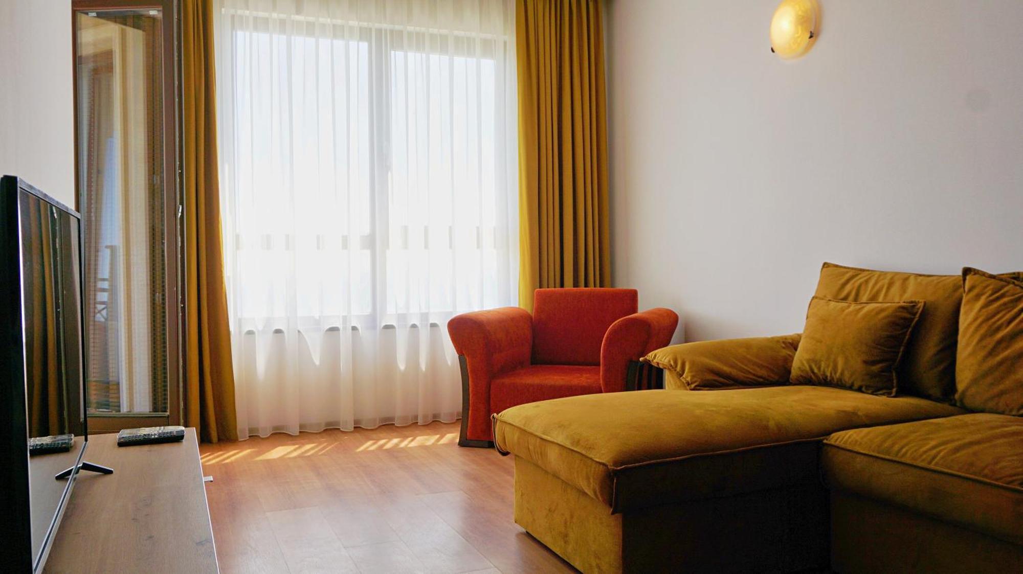 Apartments Sirena - First line - Апартаменти Сирена - Първа линия Златни пясъци Екстериор снимка