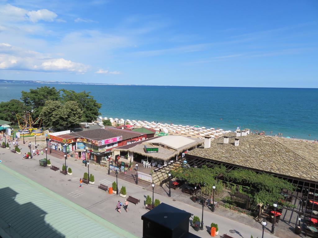 Apartments Sirena - First line - Апартаменти Сирена - Първа линия Златни пясъци Екстериор снимка