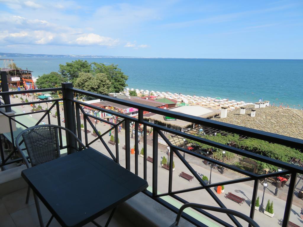Apartments Sirena - First line - Апартаменти Сирена - Първа линия Златни пясъци Екстериор снимка